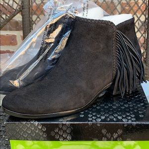 Sam Edelman Paige Booties Black Suede Size 8